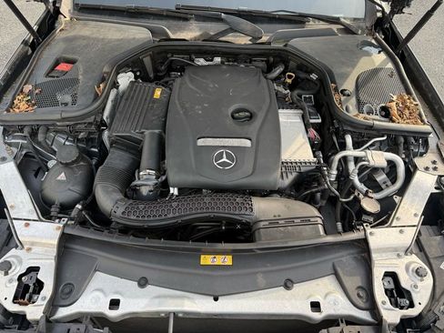 Used 2017 Mercedes-Benz E 300 image 17