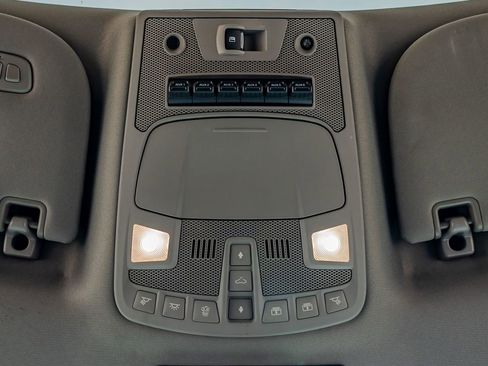 Used 2021 Ford F250 Lariat w/ Lariat Ultimate Package image 28