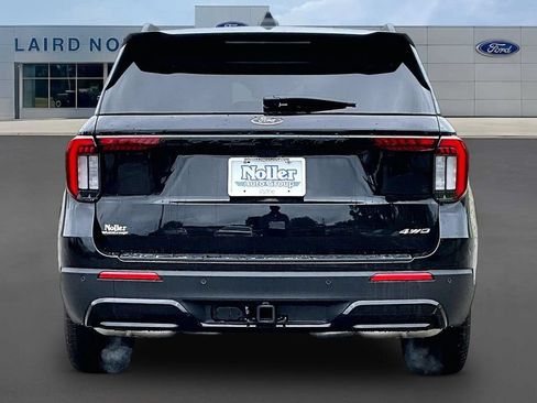 New 2026 Ford Explorer ST-Line w/ ST-Line Street Pack AWD/4WD image 4