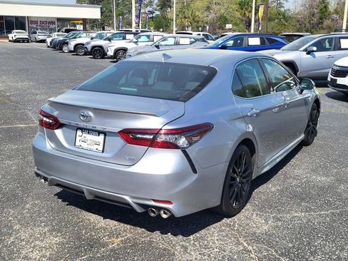 Used 2023 Toyota Camry XSE FWD image 2
