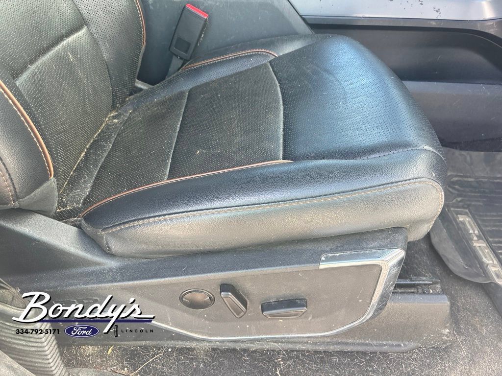 Used 2024 Ford F150 Lariat w/ Bed Utility Package AWD/4WD image 4