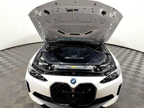 Used 2023 BMW i4 eDrive40 w/ Premium Package RWD image 31