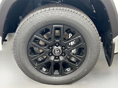New 2026 Toyota Tundra SR5 image 9