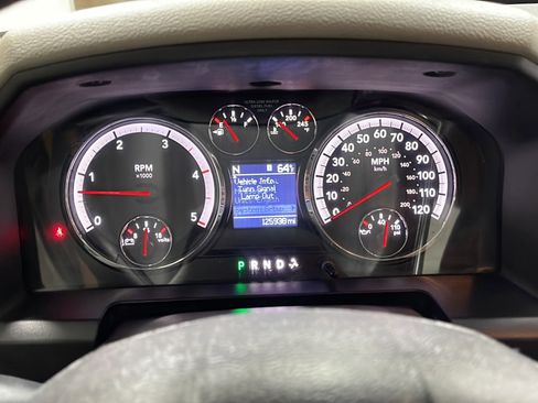 Used 2012 RAM 2500 SLT AWD/4WD image 5