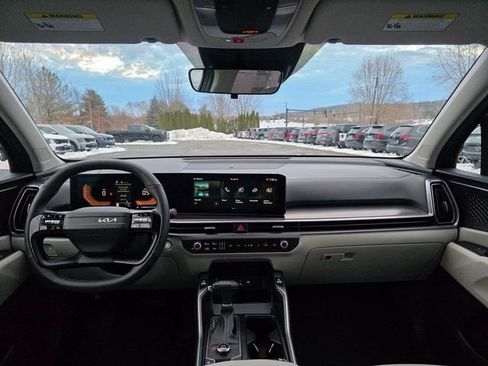 New 2026 Kia Sorento S image 10