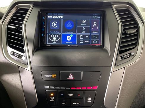 Used 2015 Hyundai Santa Fe Sport image 22