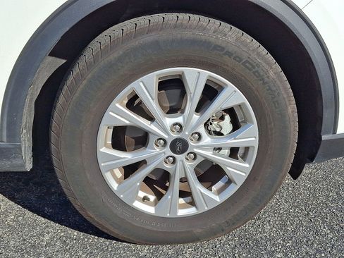 Certified 2023 Ford Escape Active image 8