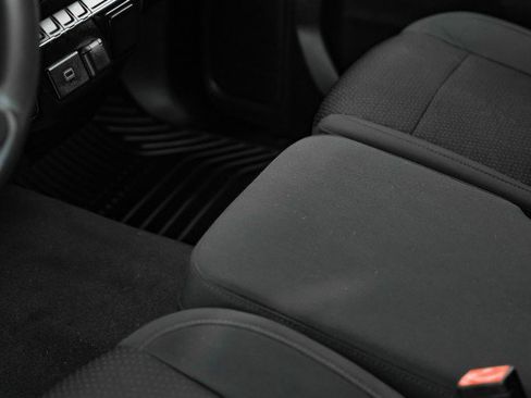 Used 2019 Chevrolet Silverado 1500 Custom w/ Custom Value Package image 20