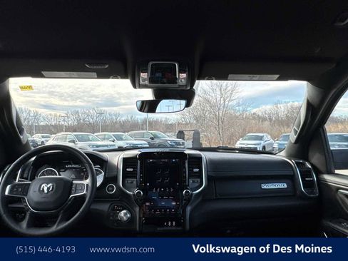 Used 2025 RAM 1500 Laramie image 10