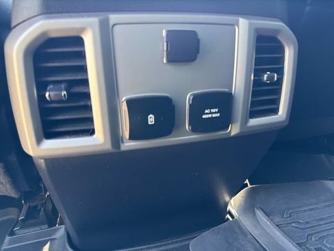Used 2017 Ford F150 Lariat AWD/4WD image 22
