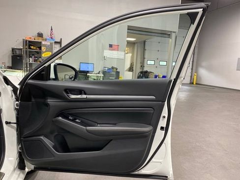 Certified 2023 Nissan Altima 2.5 SL AWD/4WD image 28