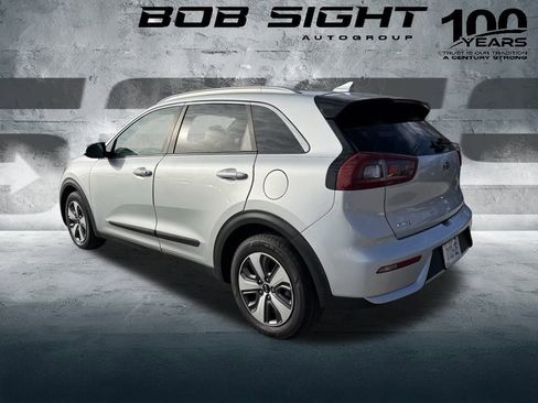 Used 2018 Kia Niro EX image 13