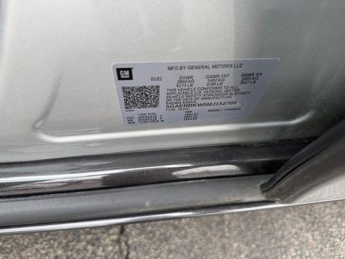 Used 2021 Buick Enclave Essence w/ Sound and Sites Package image 34