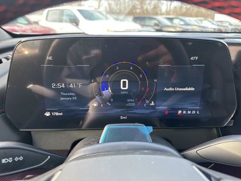 New 2026 Chevrolet Traverse RS image 17