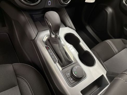 New 2025 Chevrolet Blazer LT w/ Convenience Package image 16
