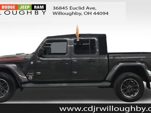 Certified 2020 Jeep Gladiator Overland image 5