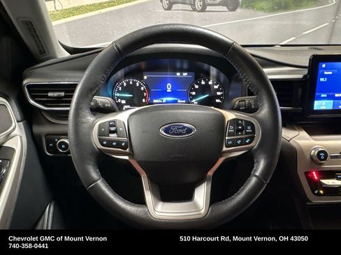 Used 2024 Ford Explorer XLT w/ Equipment Group 202A image 14