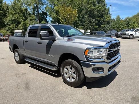 Used 2024 RAM 2500 Big Horn w/ Bed Utility Group AWD/4WD image 9