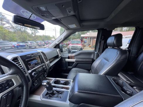 Used 2015 Ford F150 Lariat w/ Equipment Group 501A Mid AWD/4WD image 20
