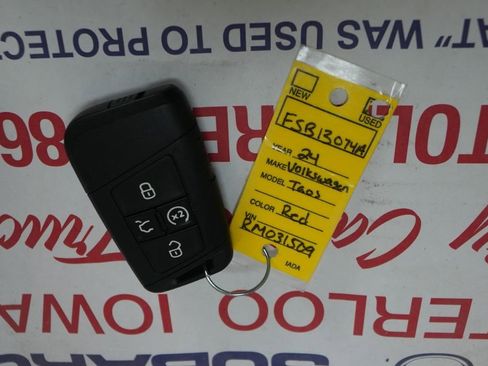 Used 2024 Volkswagen Taos SE image 53