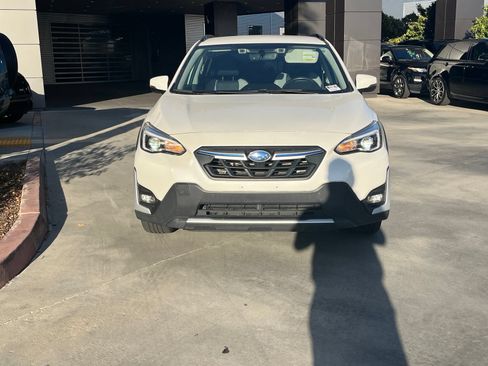 Used 2022 Subaru Crosstrek Hybrid AWD/4WD image 2