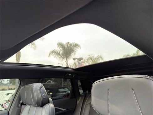 Certified 2024 Cadillac Lyriq Luxury image 6