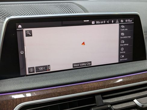 Used 2020 BMW 750i xDrive w/ Interior Design Package AWD/4WD image 26