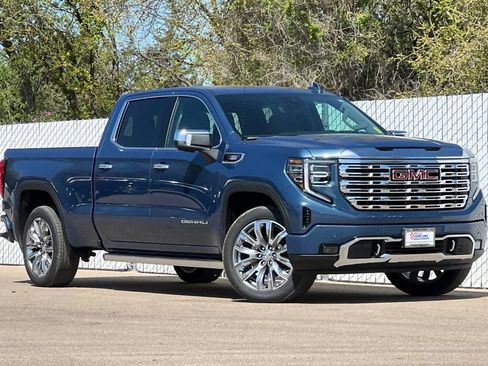 New 2026 GMC Sierra 1500 Denali w/ Denali Reserve Package image 2