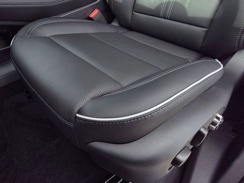 New 2026 Buick Enclave Avenir w/ Super Cruise Package image 22