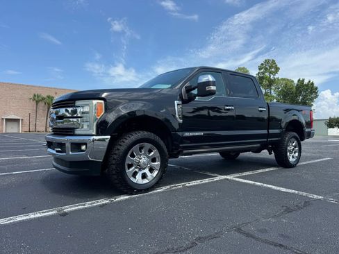 Used 2017 Ford F250 King Ranch w/ King Ranch Ultimate Package AWD/4WD image 2