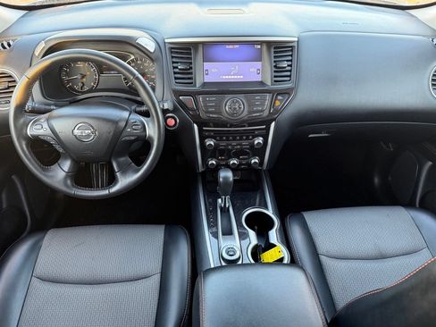 Used 2019 Nissan Pathfinder SV w/ Rock Creek Edition AWD/4WD image 12