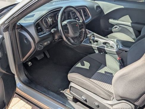 Used 2019 Dodge Challenger GT image 10