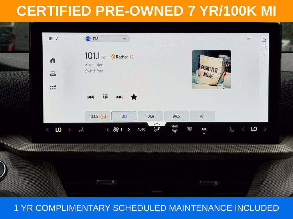 Used 2025 Ford Explorer Active AWD/4WD image 13