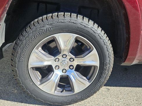 Used 2020 RAM 1500 Laramie AWD/4WD image 20