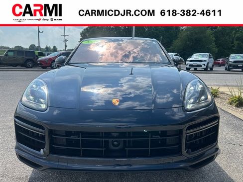 Used 2023 Porsche Cayenne Turbo w/ Assistance Package AWD/4WD image 2
