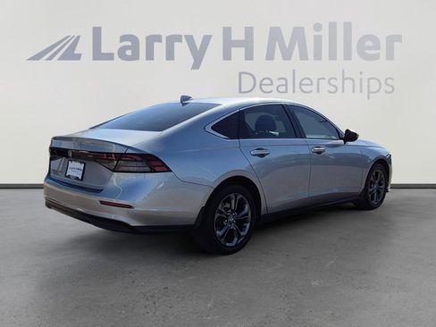 Used 2023 Honda Accord EX image 5