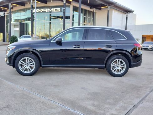 New 2025 Mercedes-Benz GLC 300 4MATIC image 3