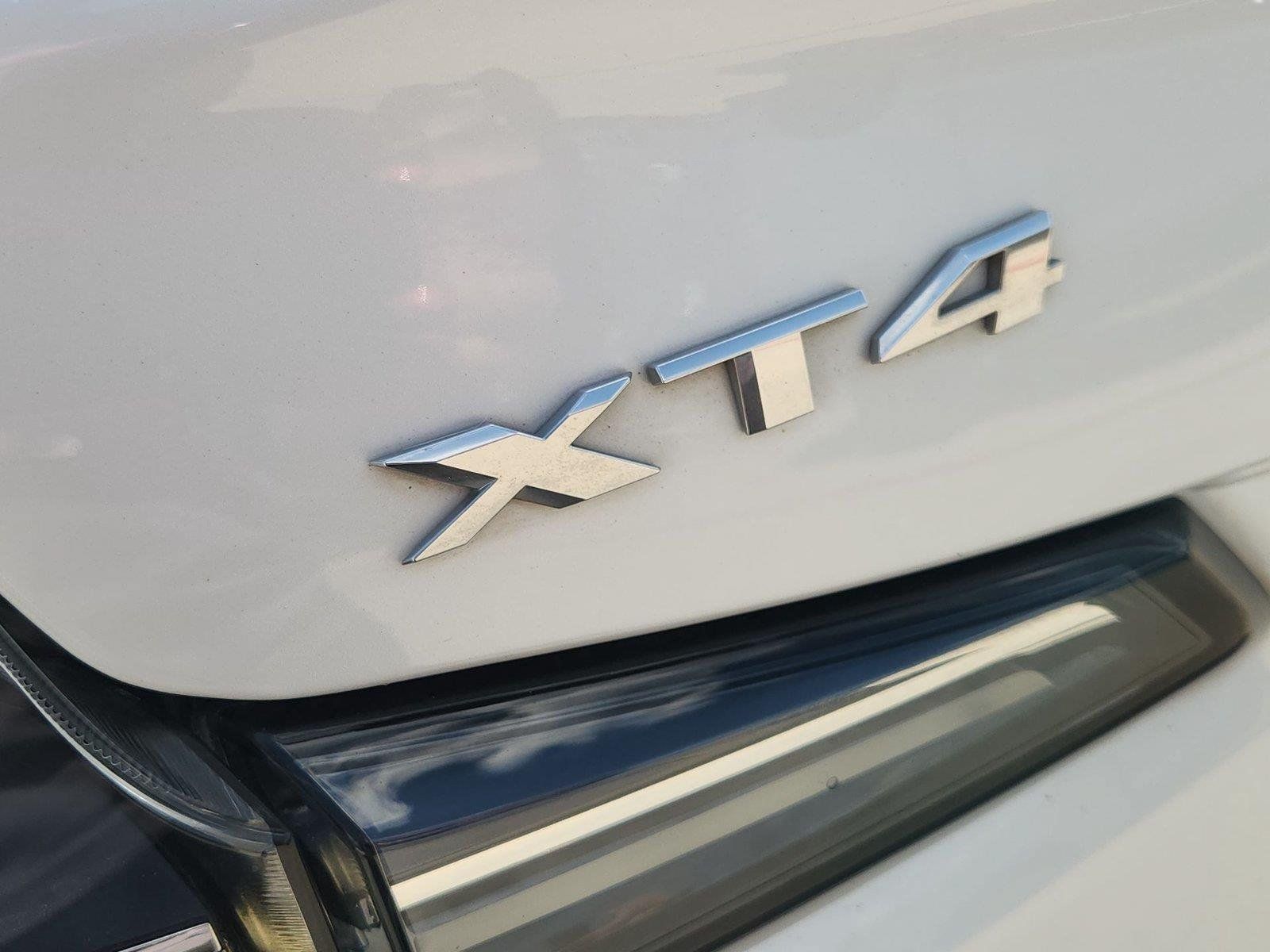 Certified 2022 Cadillac XT4 Sport FWD image 32