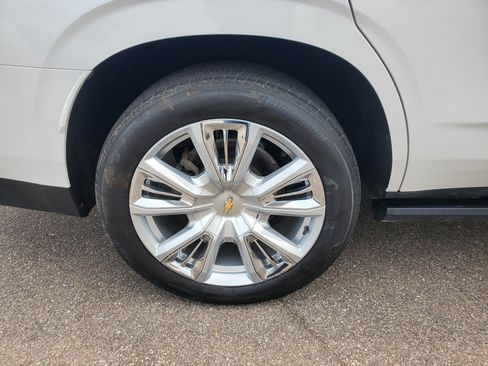 Used 2023 Chevrolet Tahoe High Country AWD/4WD image 35