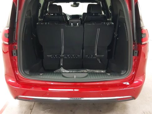 New 2026 Chrysler Pacifica Select FWD image 27