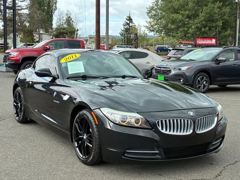 Used 2011 BMW Z4 sDrive30i RWD image 2
