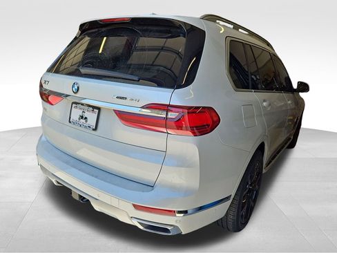 Used 2019 BMW X7 xDrive40i w/ Premium Package AWD/4WD image 5