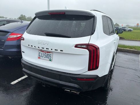 Used 2022 Kia Telluride EX w/ EX Premium Package AWD/4WD image 3