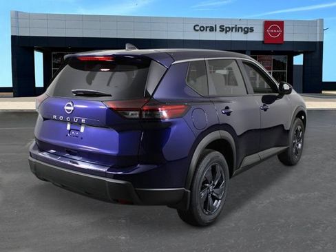 New 2026 Nissan Rogue SV FWD image 5