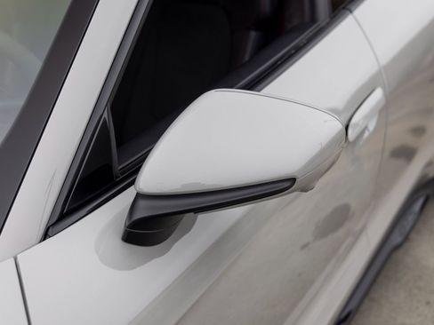 Certified 2023 Porsche Taycan GTS image 17