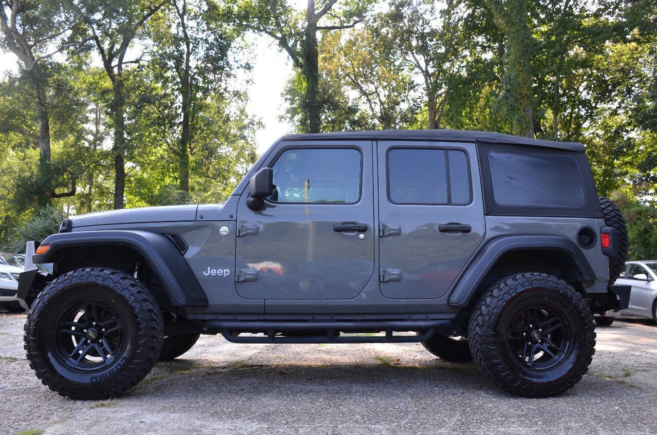 Used 2018 Jeep Wrangler Unlimited Sport S AWD/4WD image 4