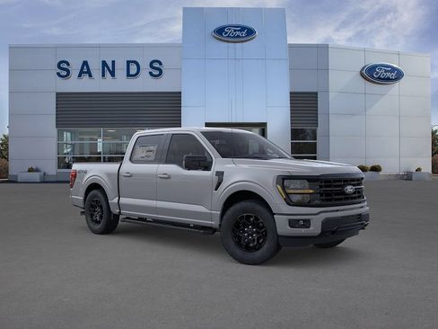 New 2026 Ford F150 XLT w/ Equipment Group 302A MID AWD/4WD image 7