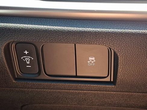 Certified 2024 Kia Sorento S FWD image 27