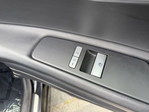 Used 2024 Genesis GV80 2.5T image 39