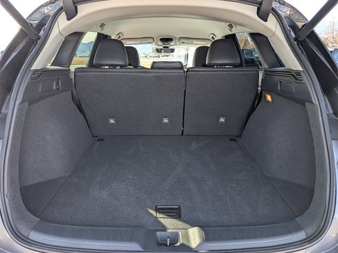 Used 2025 INFINITI QX50 Pure image 17
